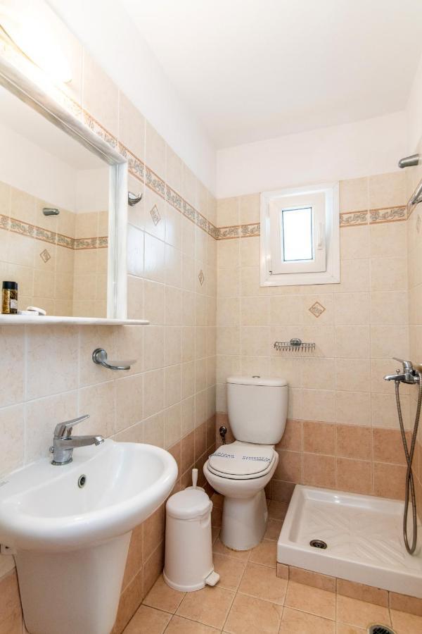 Esperides Apartment Tinos Ngoại thất bức ảnh