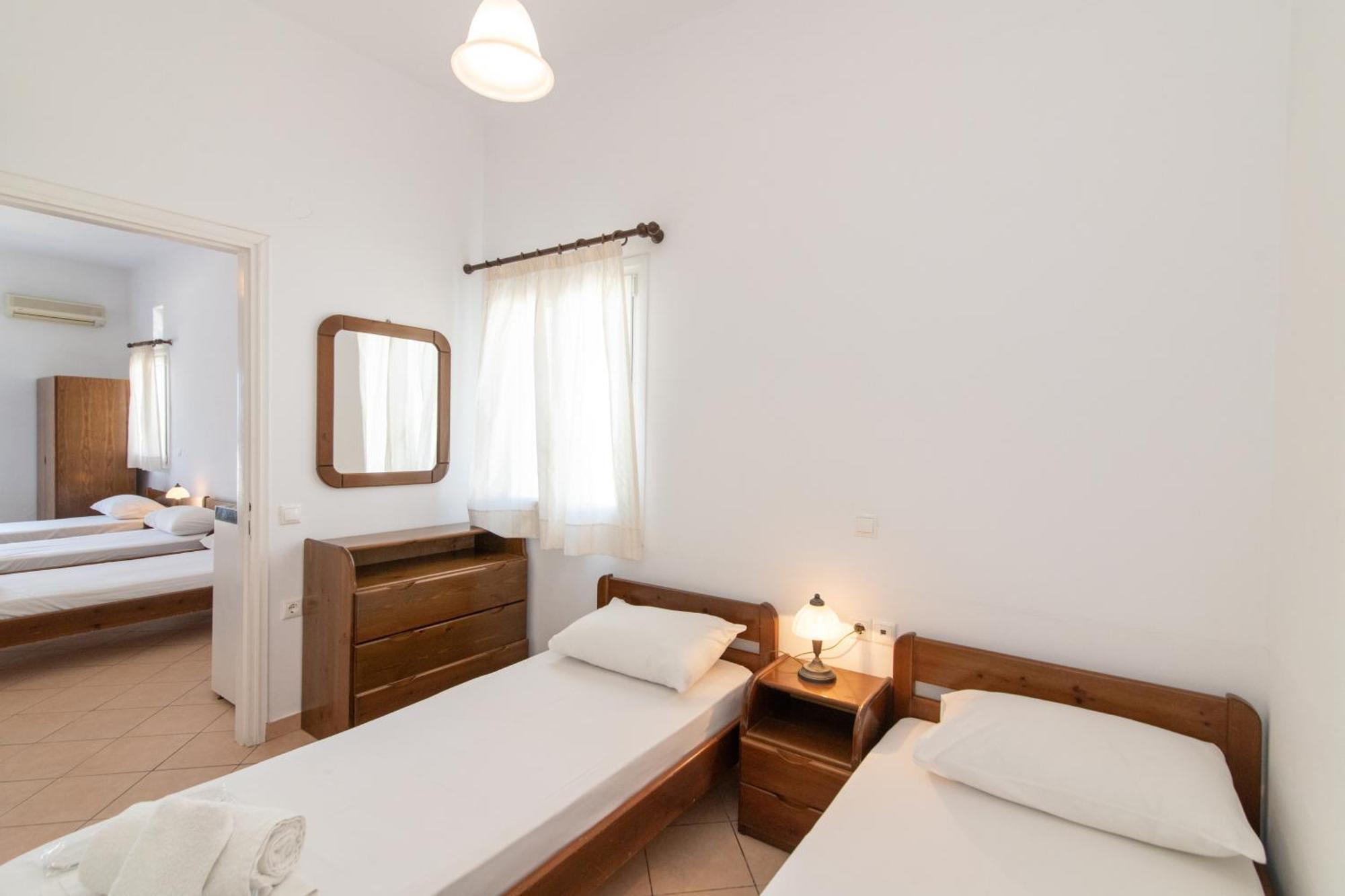 Esperides Apartment Tinos Ngoại thất bức ảnh